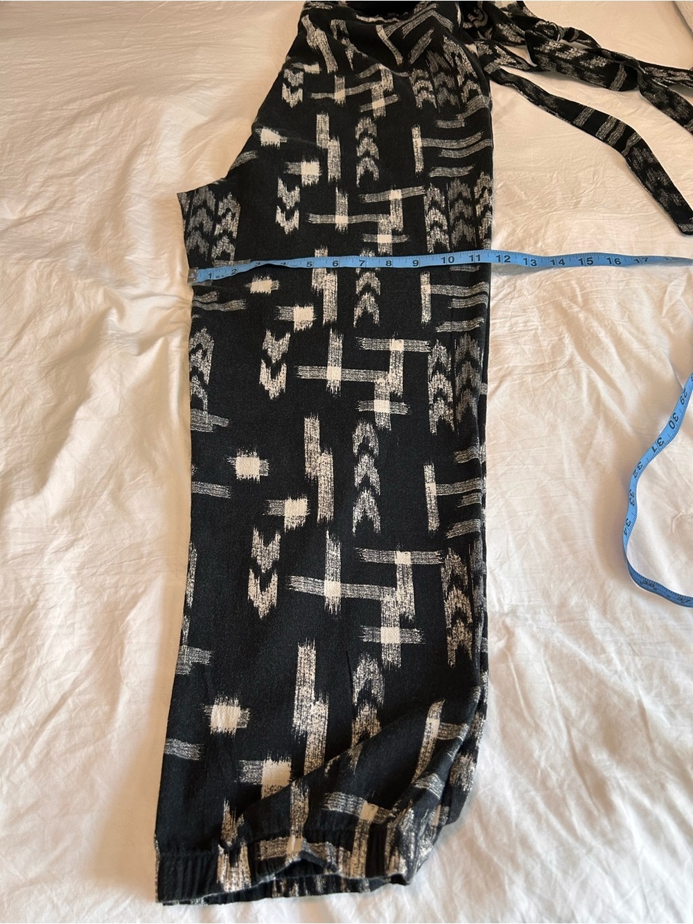 Madewell Black & White Geometric Halter Tie-Waist Jumpsuit - Picture 13 of 14